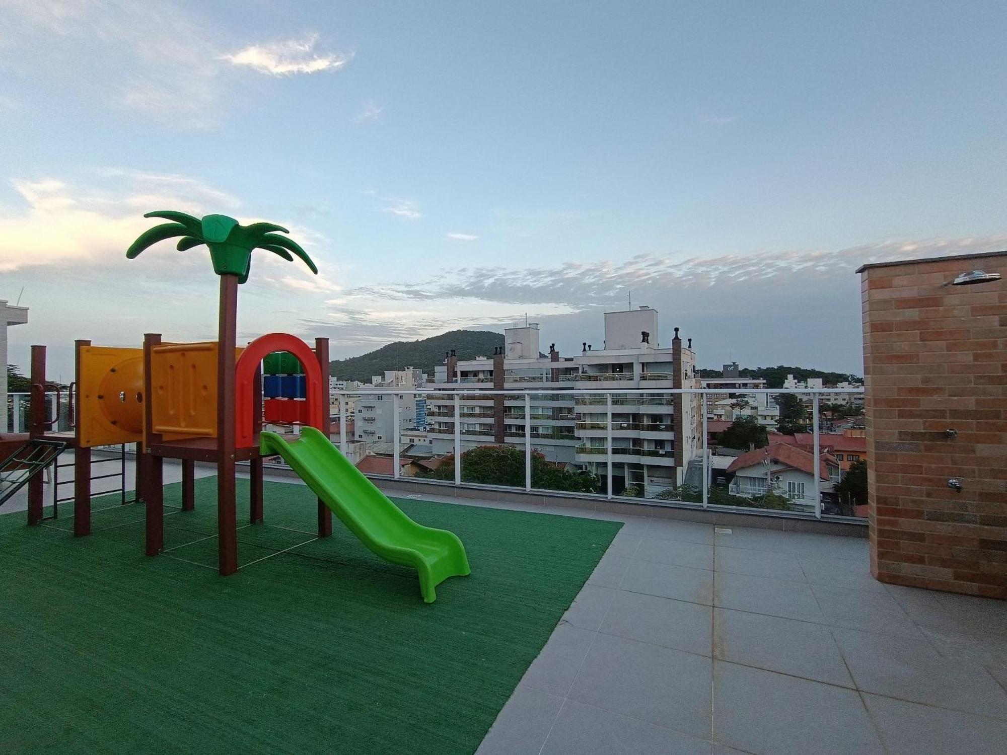 בומבינאס Vila Do Centro מראה חיצוני תמונה